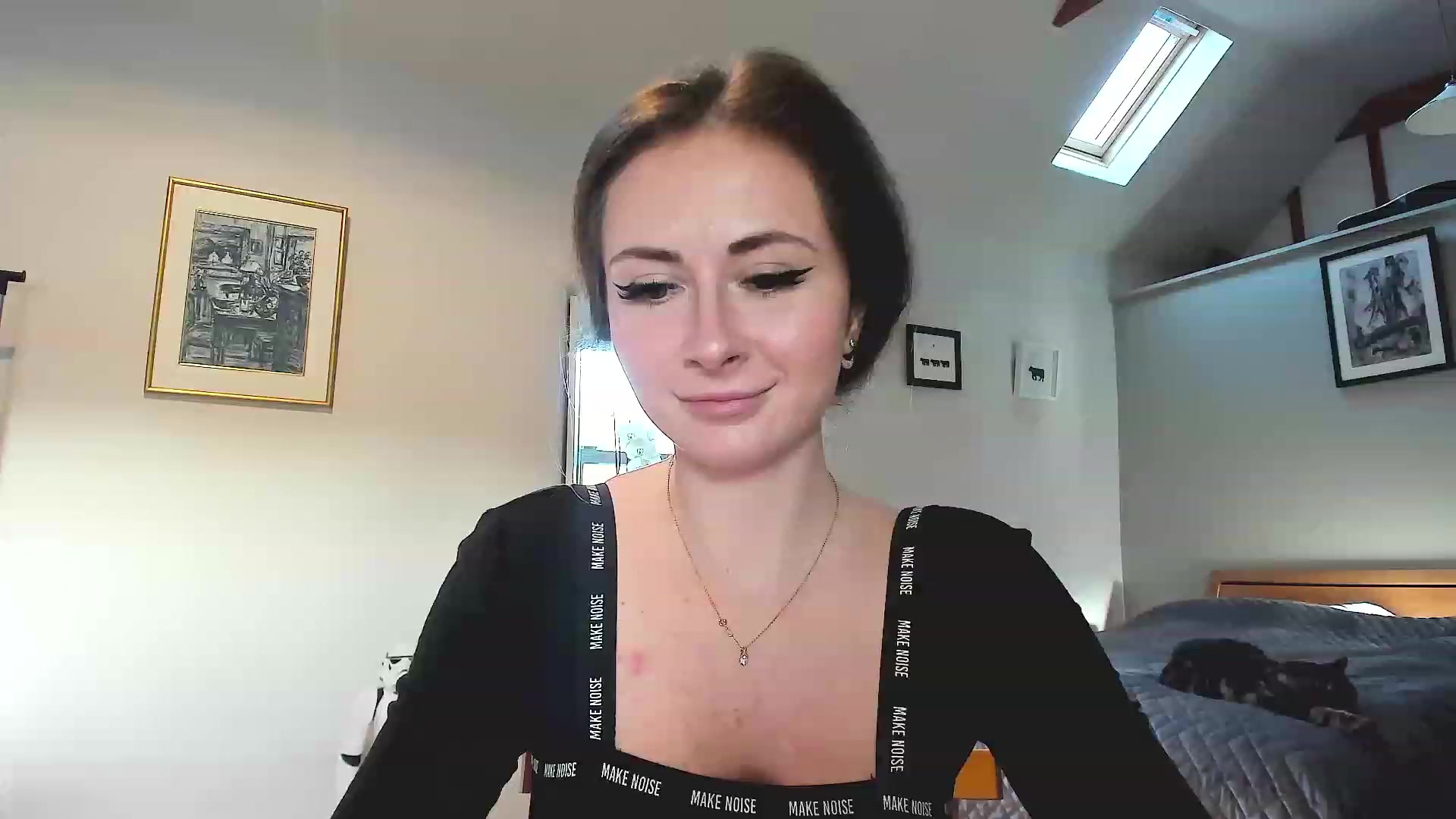 Gallery image thumbnail from Amber_Fry's myfreecams stream on, 11/27/2022, 15:02 image 15 of 20