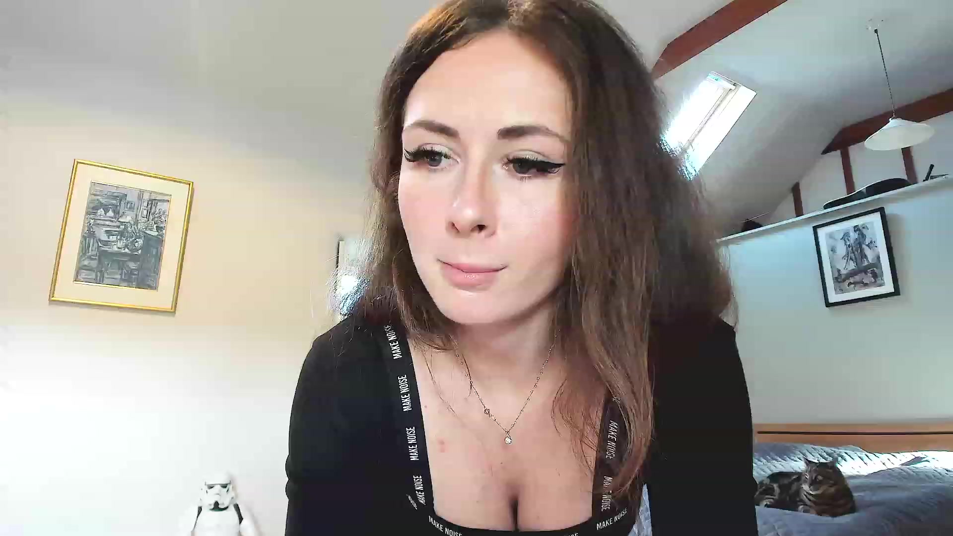 Gallery image thumbnail from Amber_Fry's myfreecams stream on, 11/27/2022, 15:02 image 4 of 20