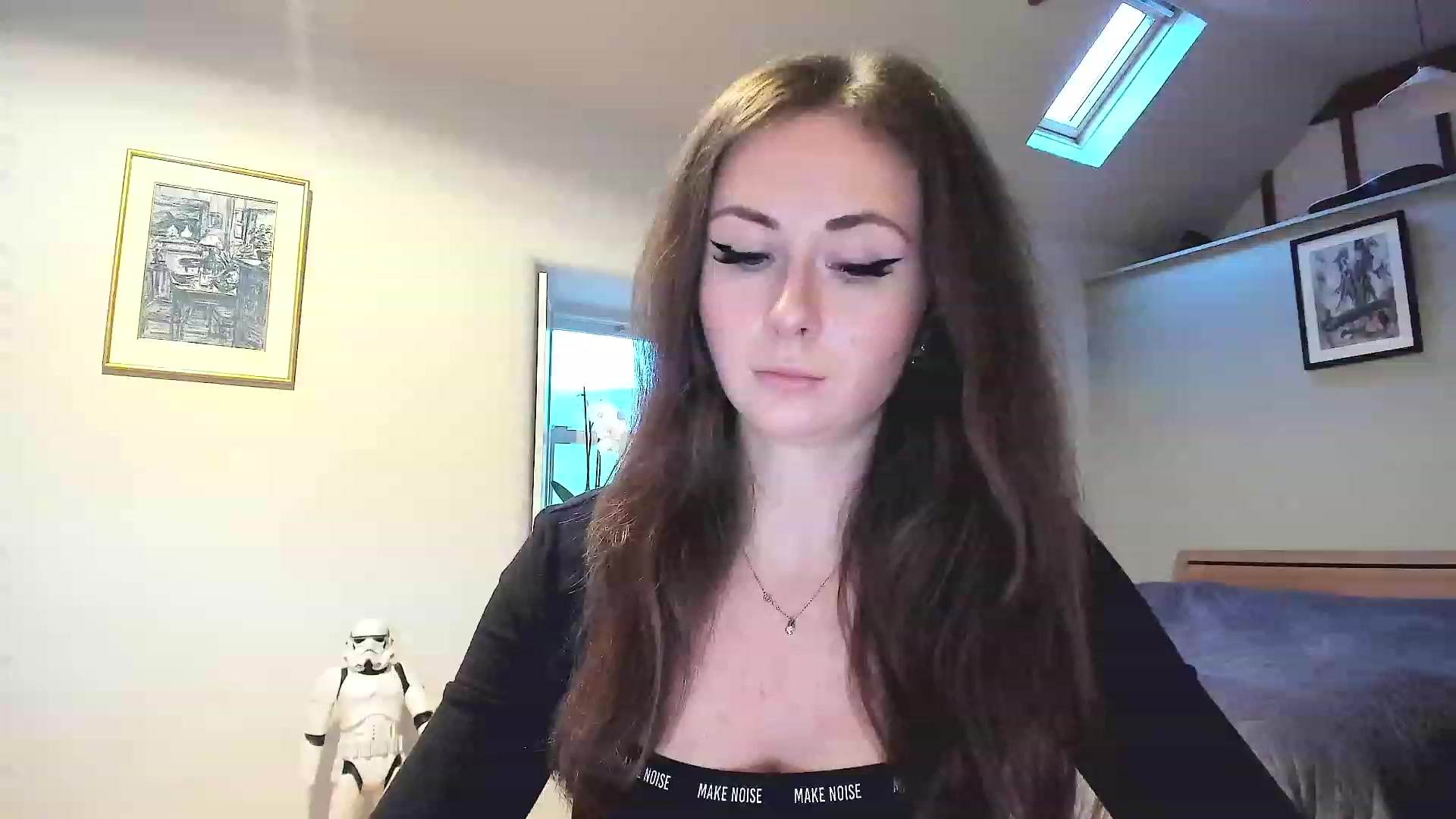 Gallery image thumbnail from Amber_Fry's myfreecams stream on, 11/29/2022, 10:33 image 16 of 20