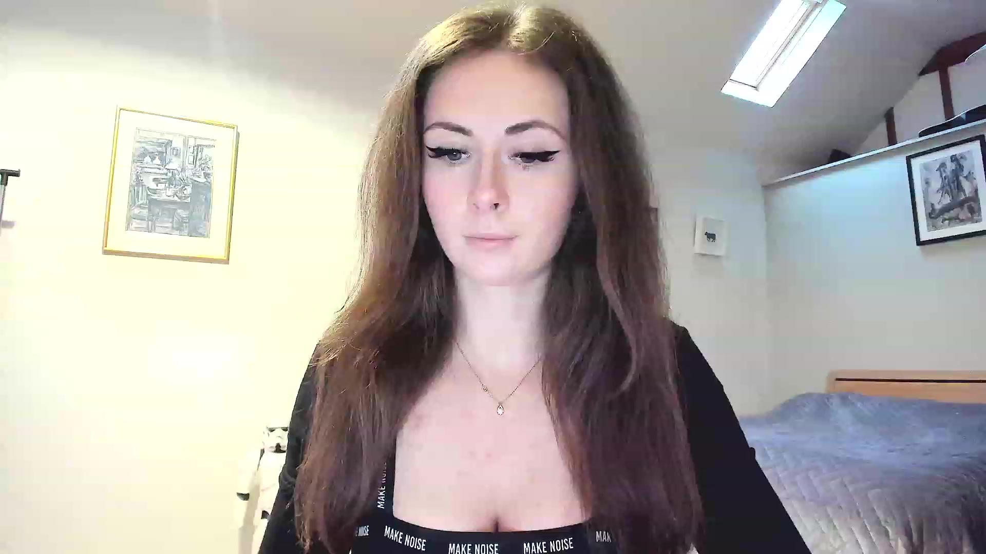Gallery image thumbnail from Amber_Fry's myfreecams stream on, 11/29/2022, 10:33 image 3 of 20