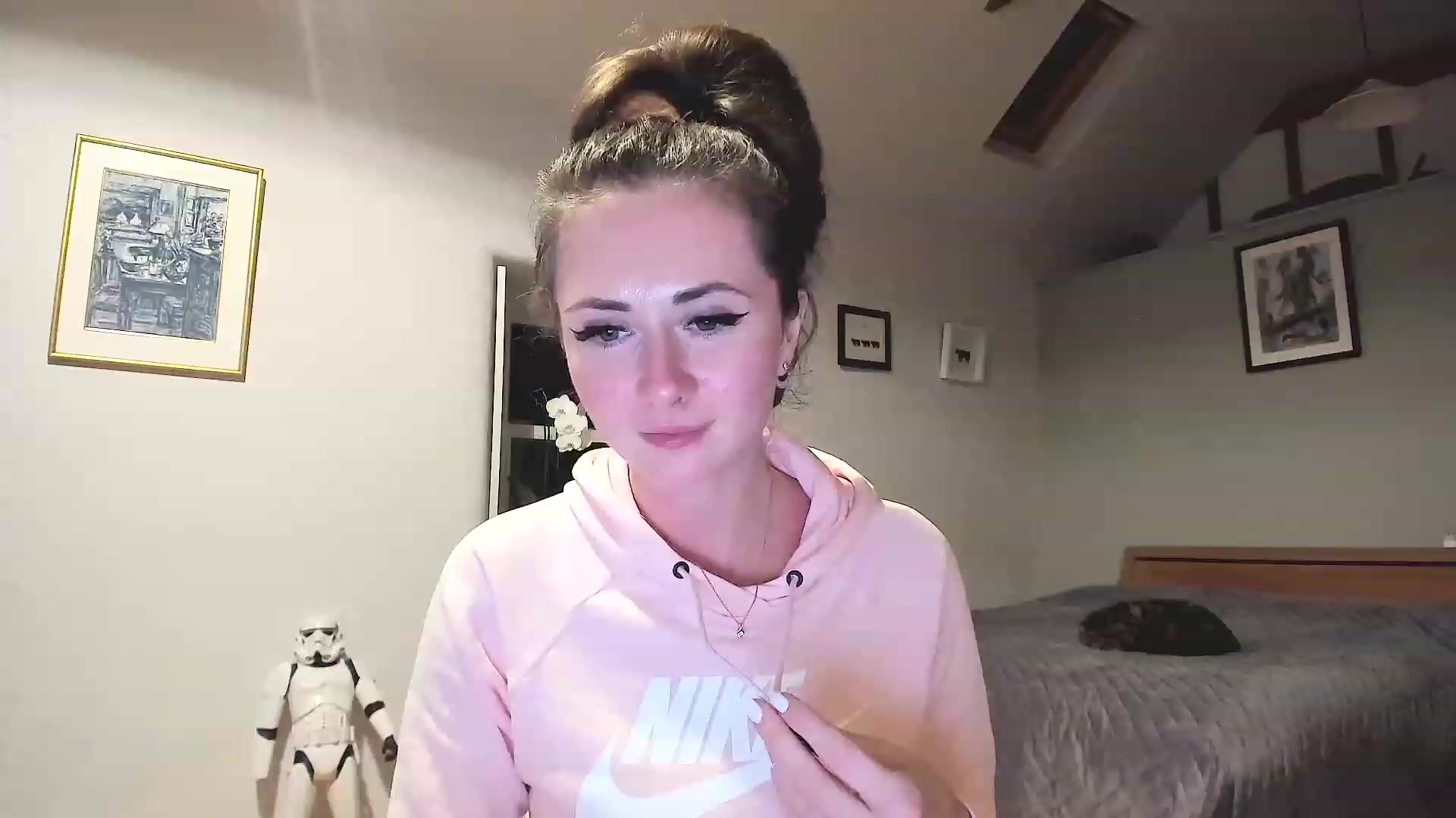 Gallery image thumbnail from Amber_Fry's myfreecams stream on, 11/28/2022, 23:04 image 11 of 20