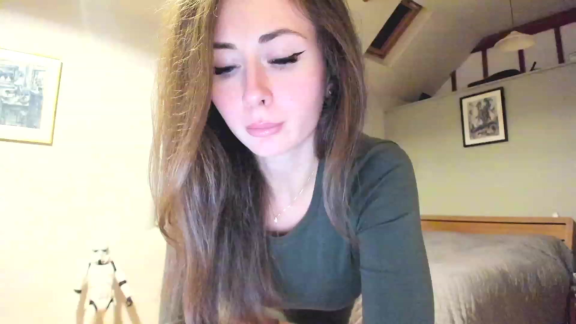 Gallery image thumbnail from Amber_Fry's myfreecams stream on, 12/02/2022, 01:09 image 13 of 20