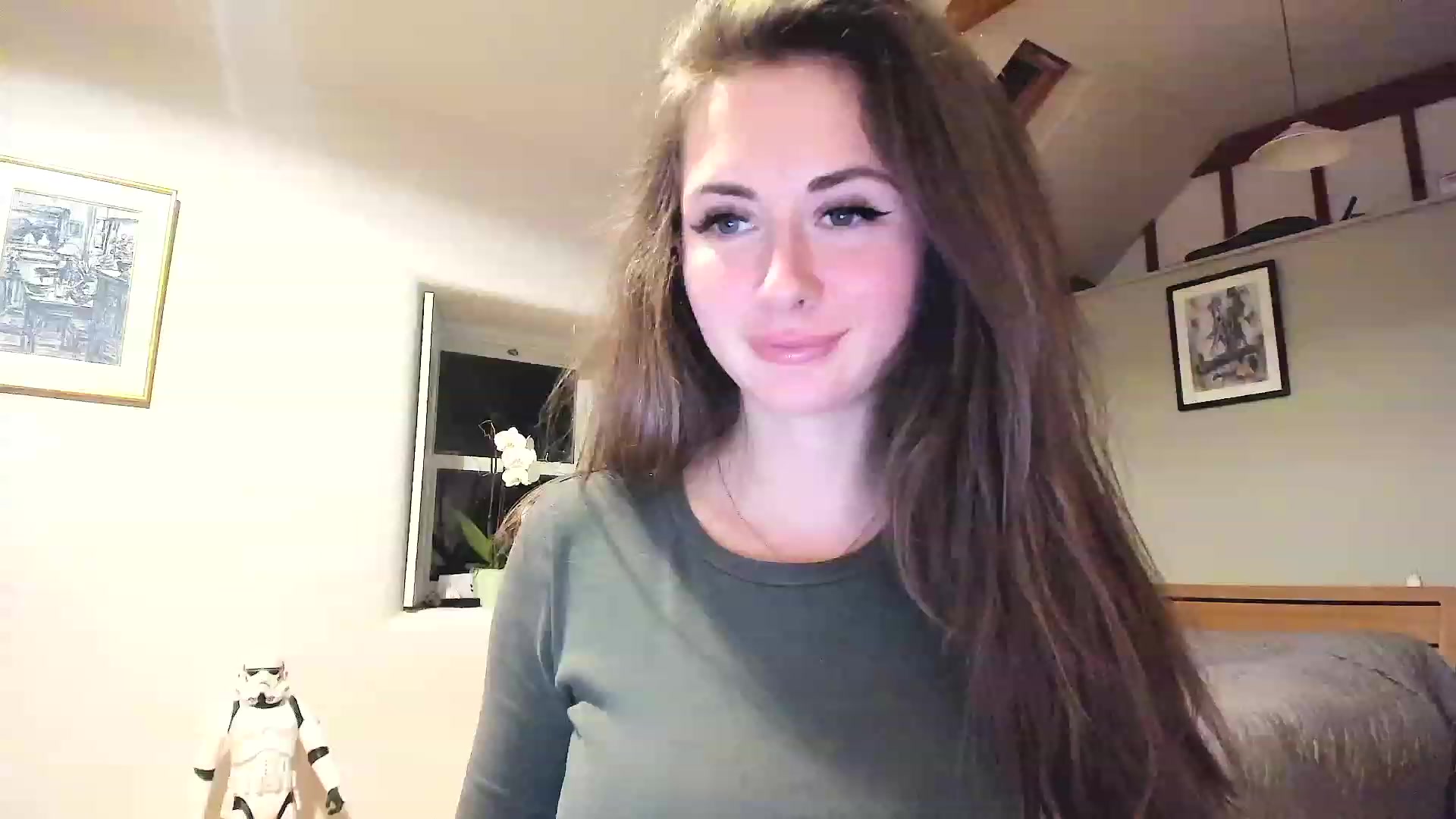 Gallery image thumbnail from Amber_Fry's myfreecams stream on, 12/01/2022, 22:35 image 4 of 20