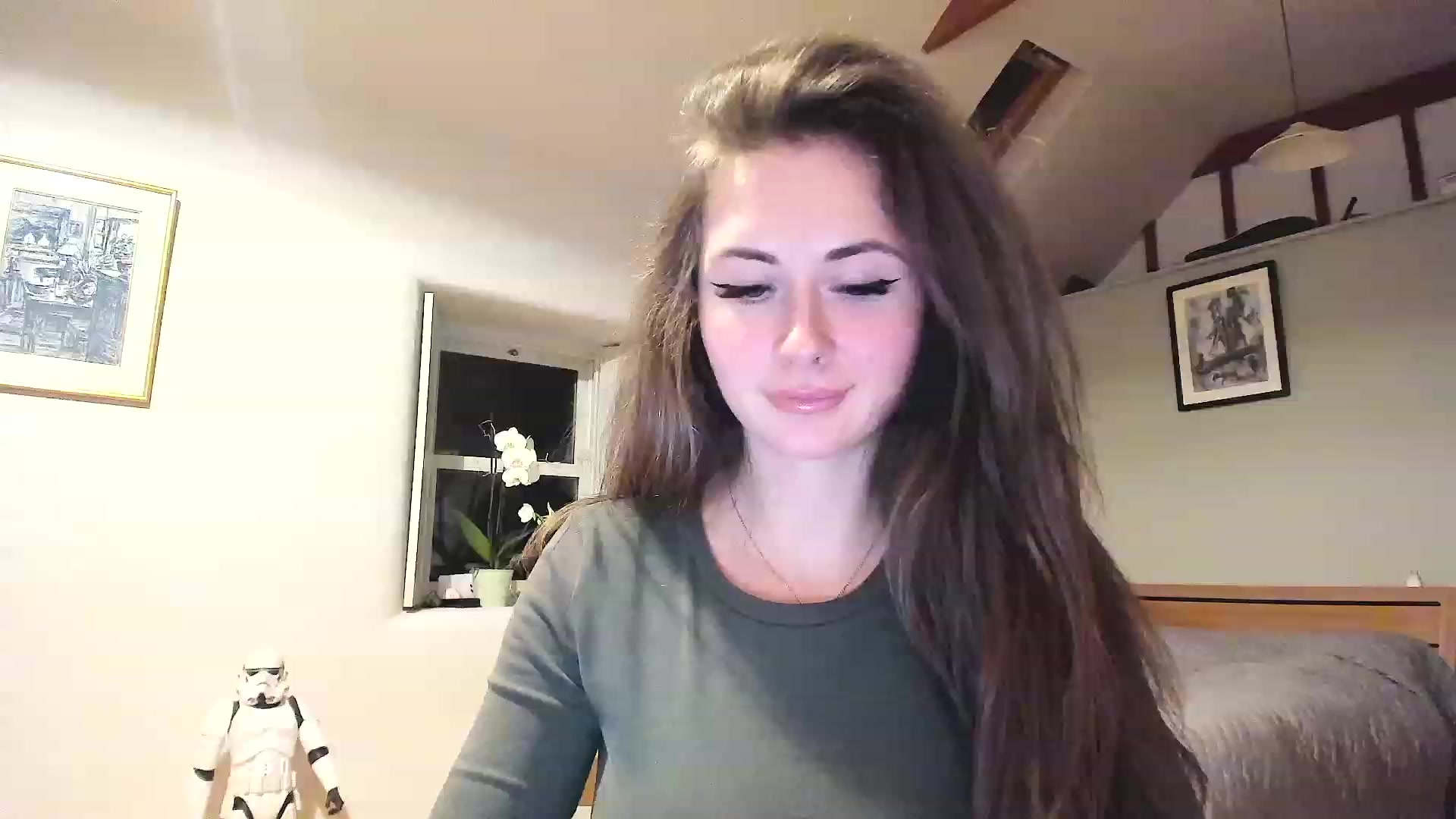 Gallery image thumbnail from Amber_Fry's myfreecams stream on, 12/01/2022, 22:35 image 3 of 20