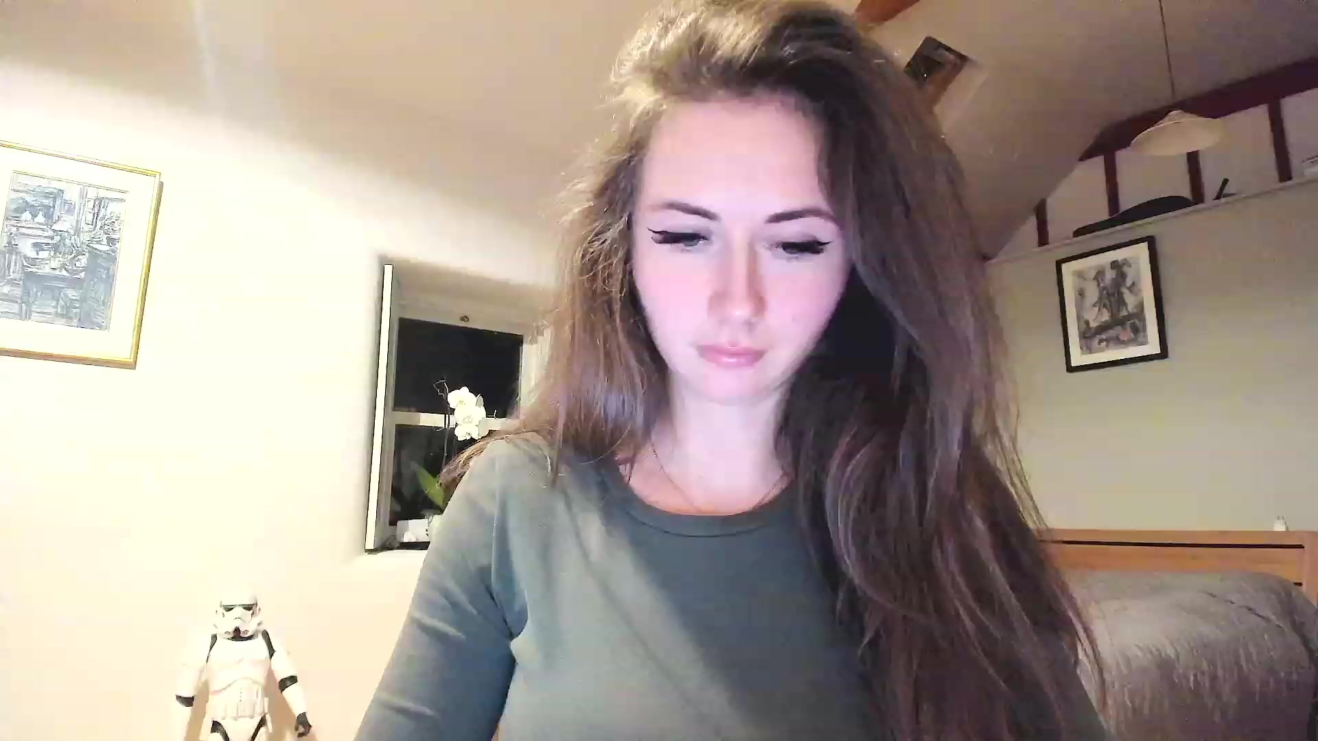 Gallery image thumbnail from Amber_Fry's myfreecams stream on, 12/01/2022, 22:35 image 5 of 20