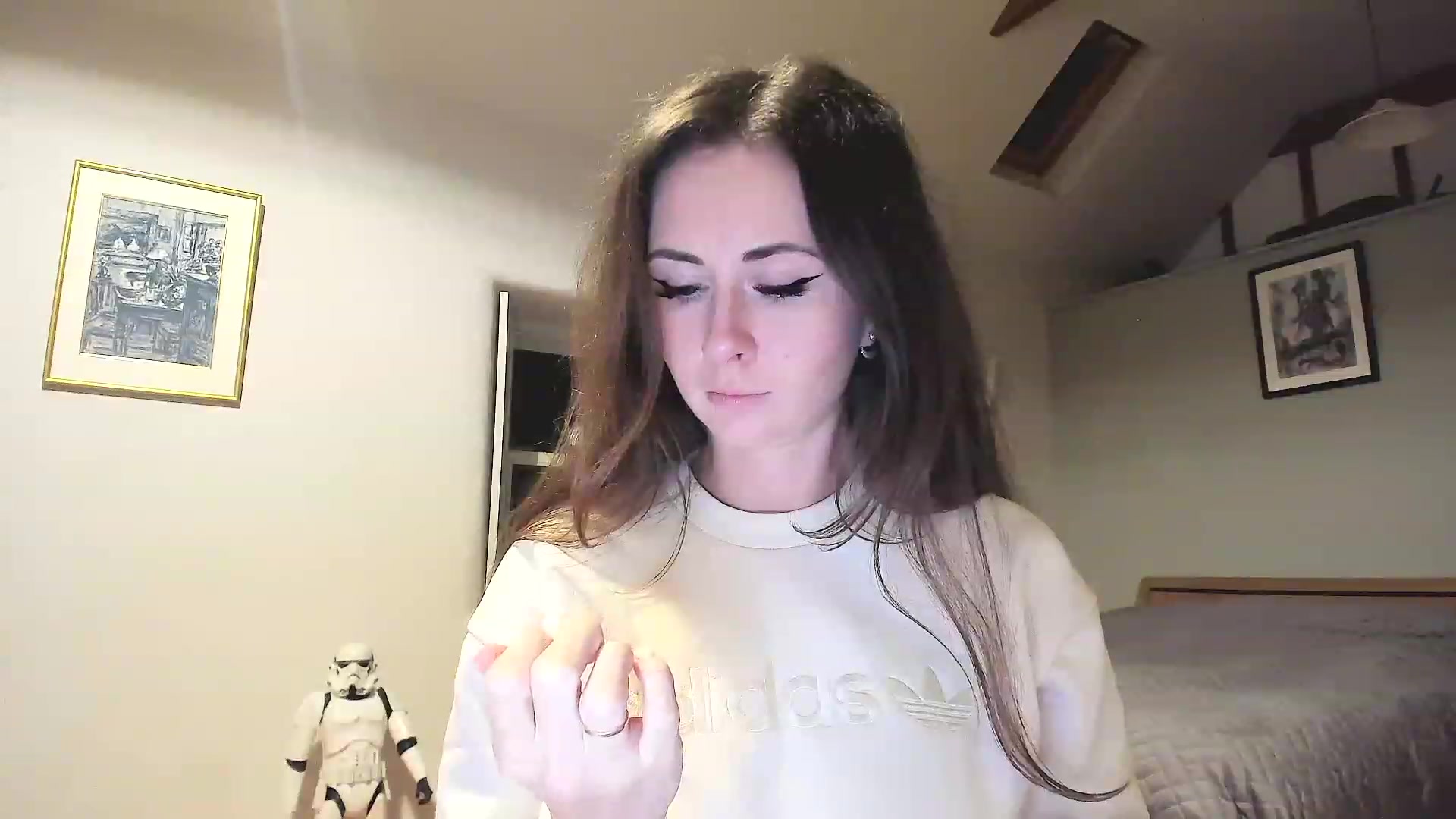 Gallery image thumbnail from Amber_Fry's myfreecams stream on, 12/02/2022, 18:27 image 12 of 20