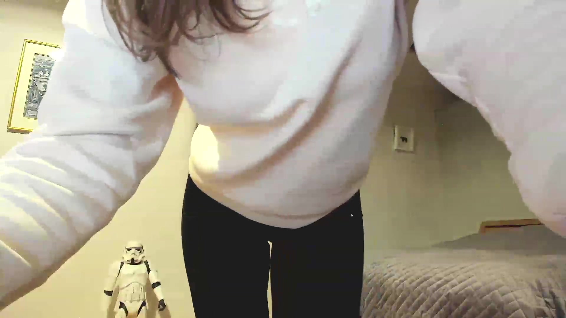 Gallery image thumbnail from Amber_Fry's myfreecams stream on, 12/02/2022, 18:27 image 7 of 20