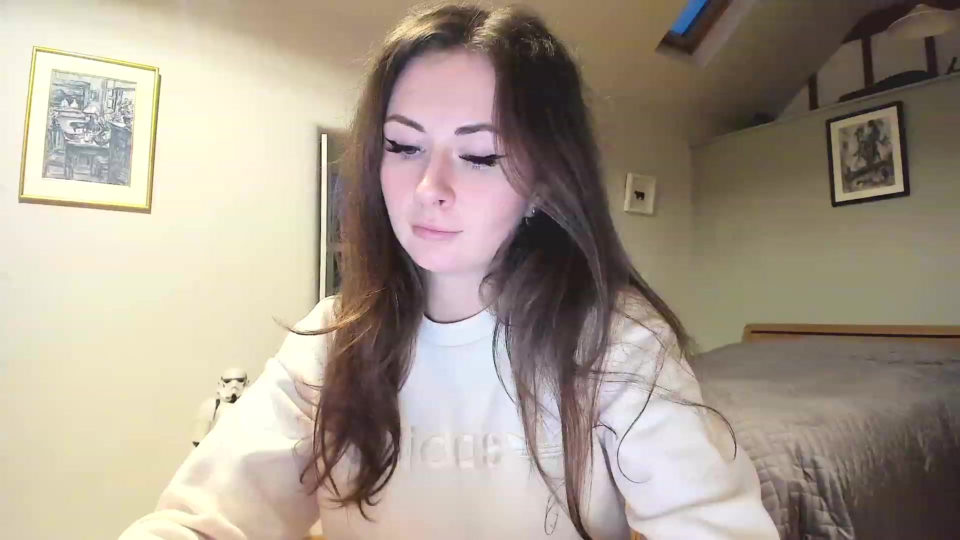 Gallery image thumbnail from Amber_Fry's myfreecams stream on, 12/02/2022, 18:27 image 4 of 20