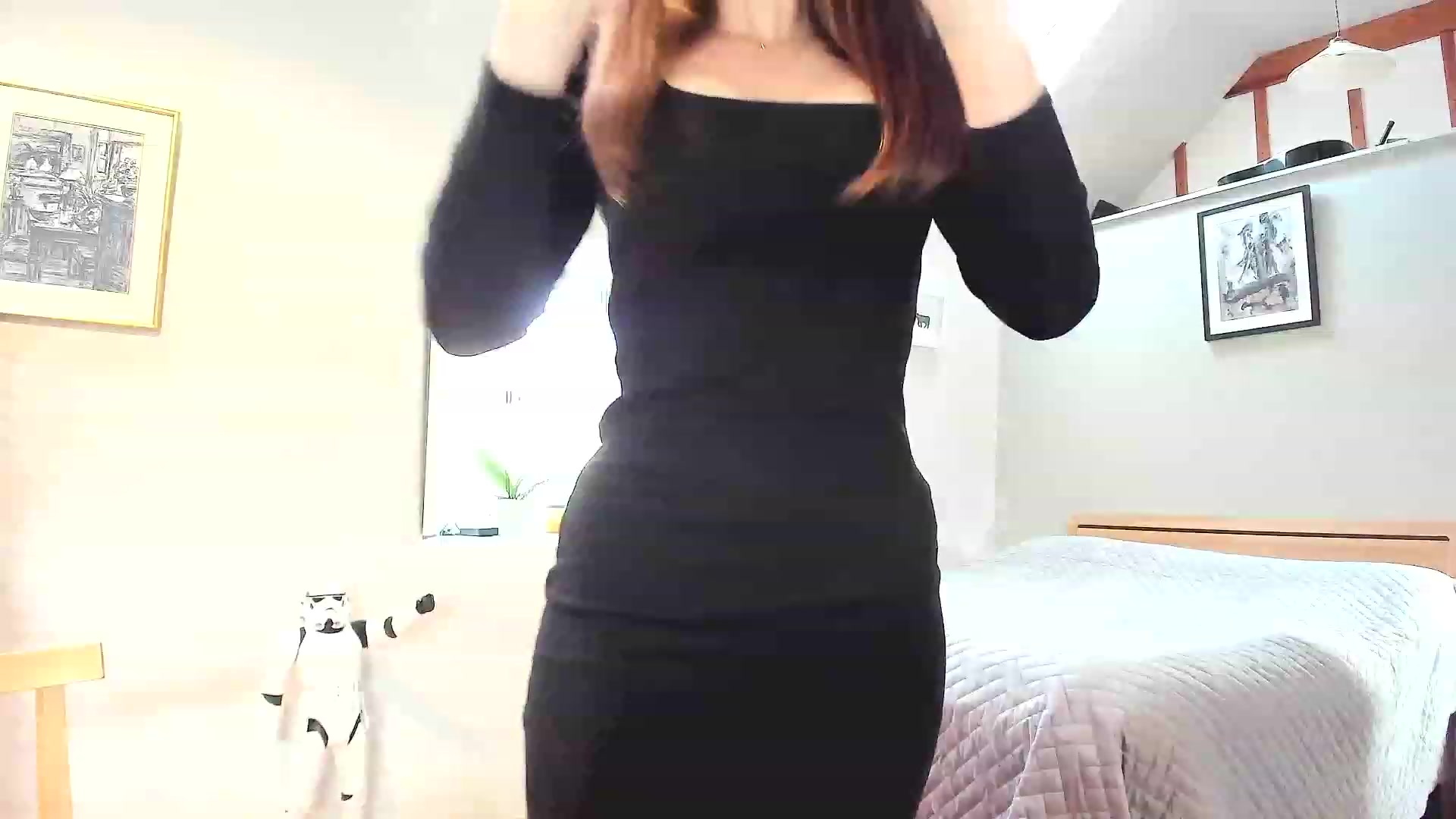Gallery image thumbnail from Amber_Fry's myfreecams stream on, 12/04/2022, 13:05 image 6 of 20