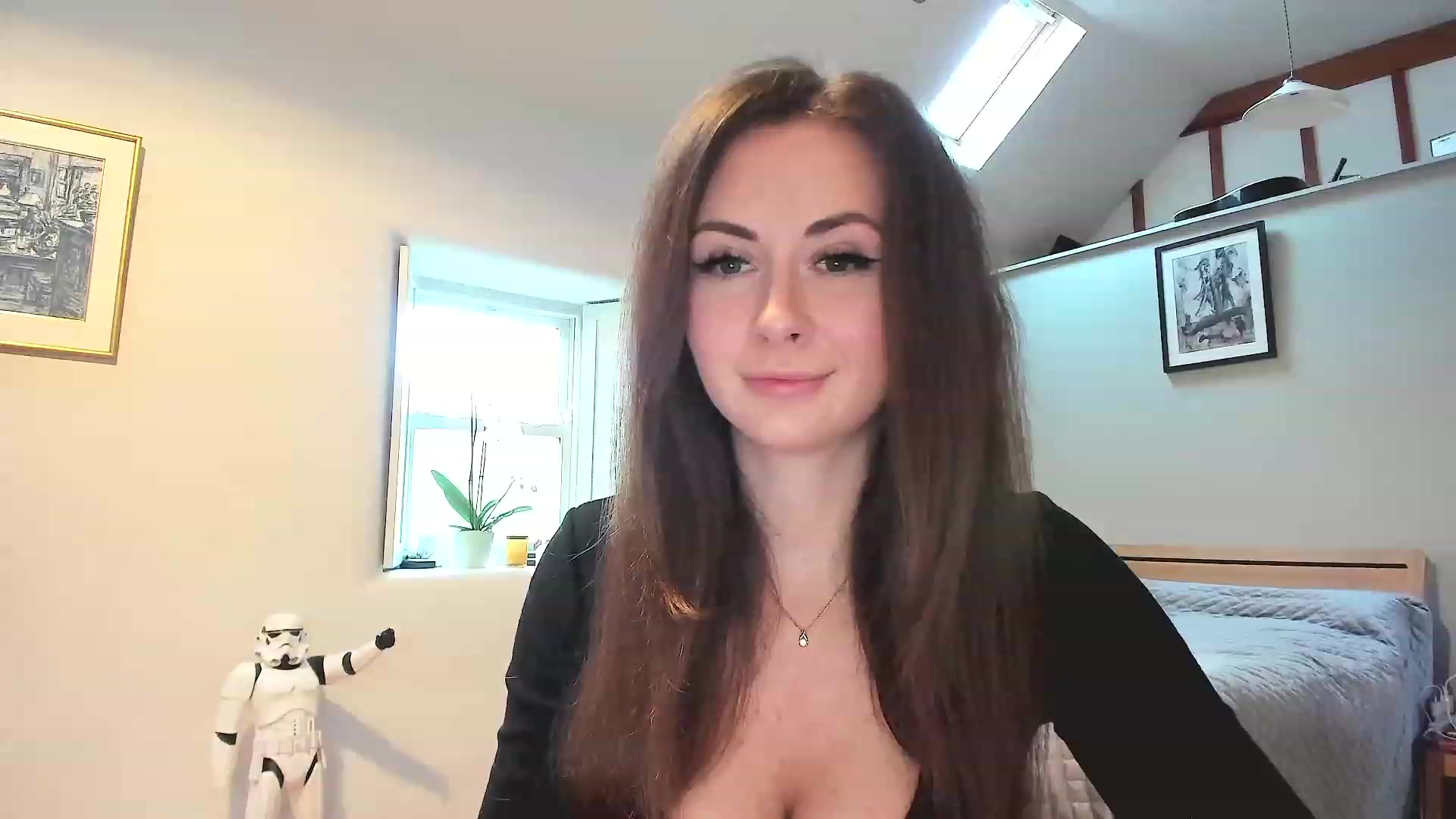 Gallery image thumbnail from Amber_Fry's myfreecams stream on, 12/04/2022, 14:16 image 2 of 20