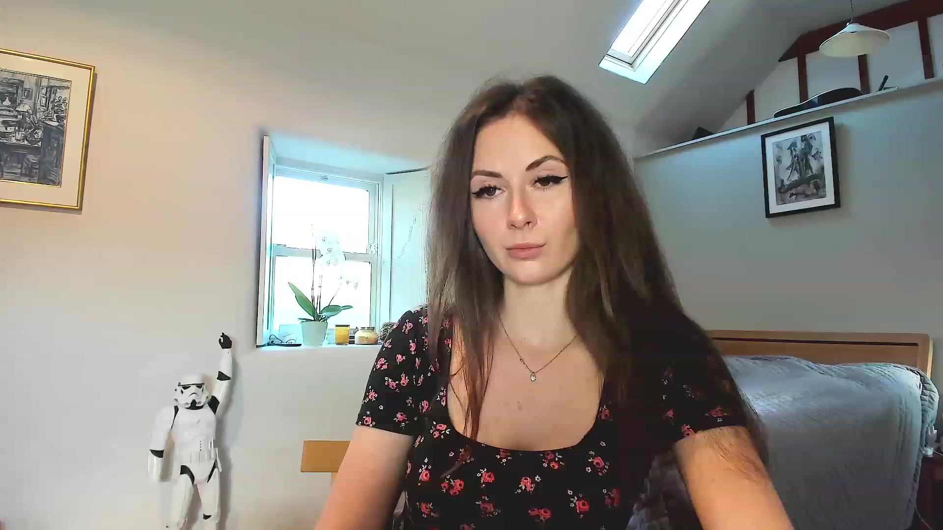 Gallery image thumbnail from Amber_Fry's myfreecams stream on, 12/06/2022, 12:30 image 14 of 20