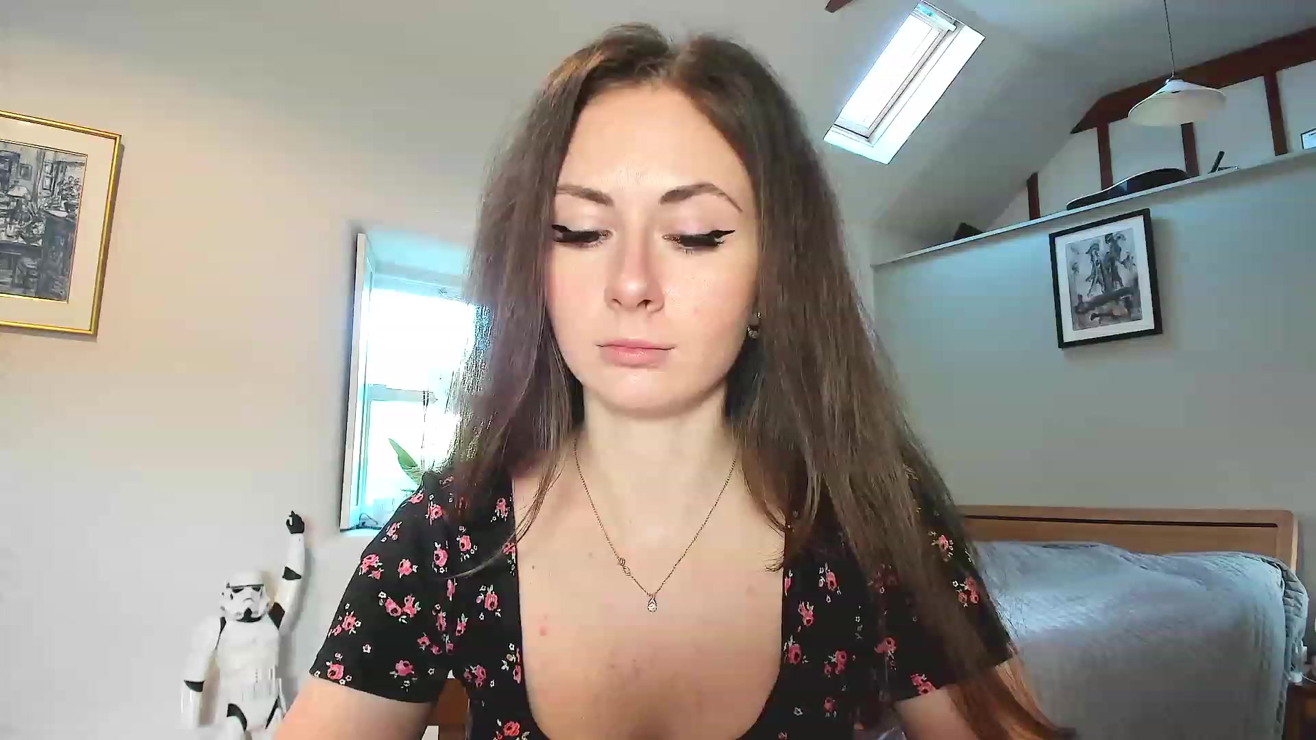 Gallery image thumbnail from Amber_Fry's myfreecams stream on, 12/06/2022, 12:30 image 3 of 20