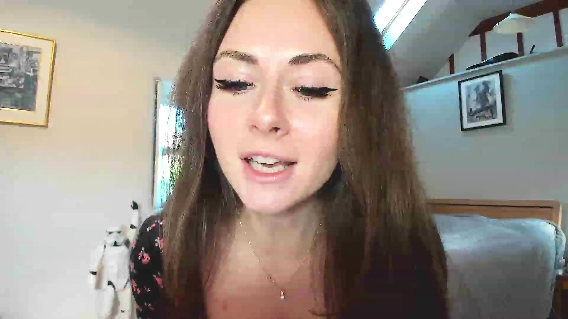 Gallery image thumbnail from Amber_Fry's myfreecams stream on, 12/06/2022, 12:30 image 15 of 20