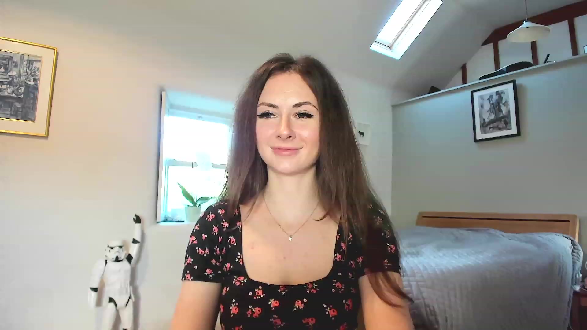 Gallery image thumbnail from Amber_Fry's myfreecams stream on, 12/06/2022, 12:30 image 4 of 20