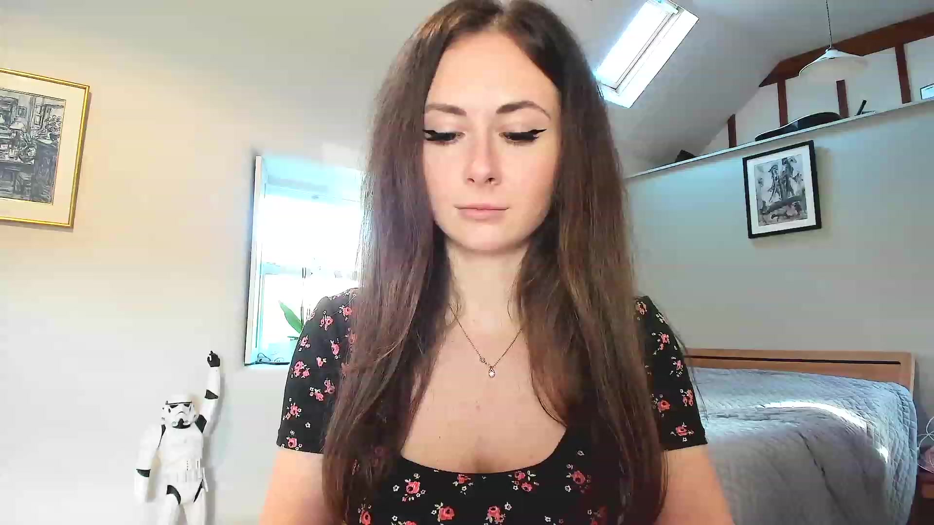 Gallery image thumbnail from Amber_Fry's myfreecams stream on, 12/06/2022, 13:55 image 7 of 20