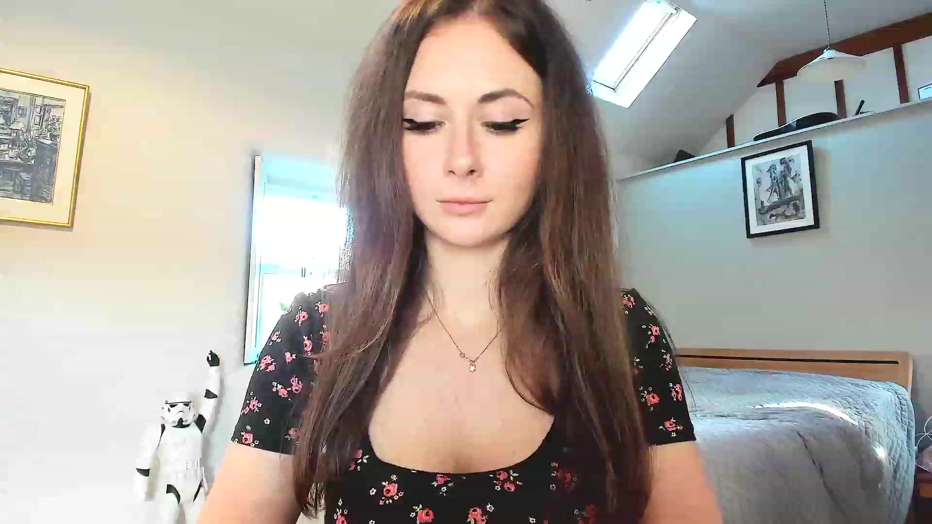 Gallery image thumbnail from Amber_Fry's myfreecams stream on, 12/06/2022, 13:55 image 6 of 20