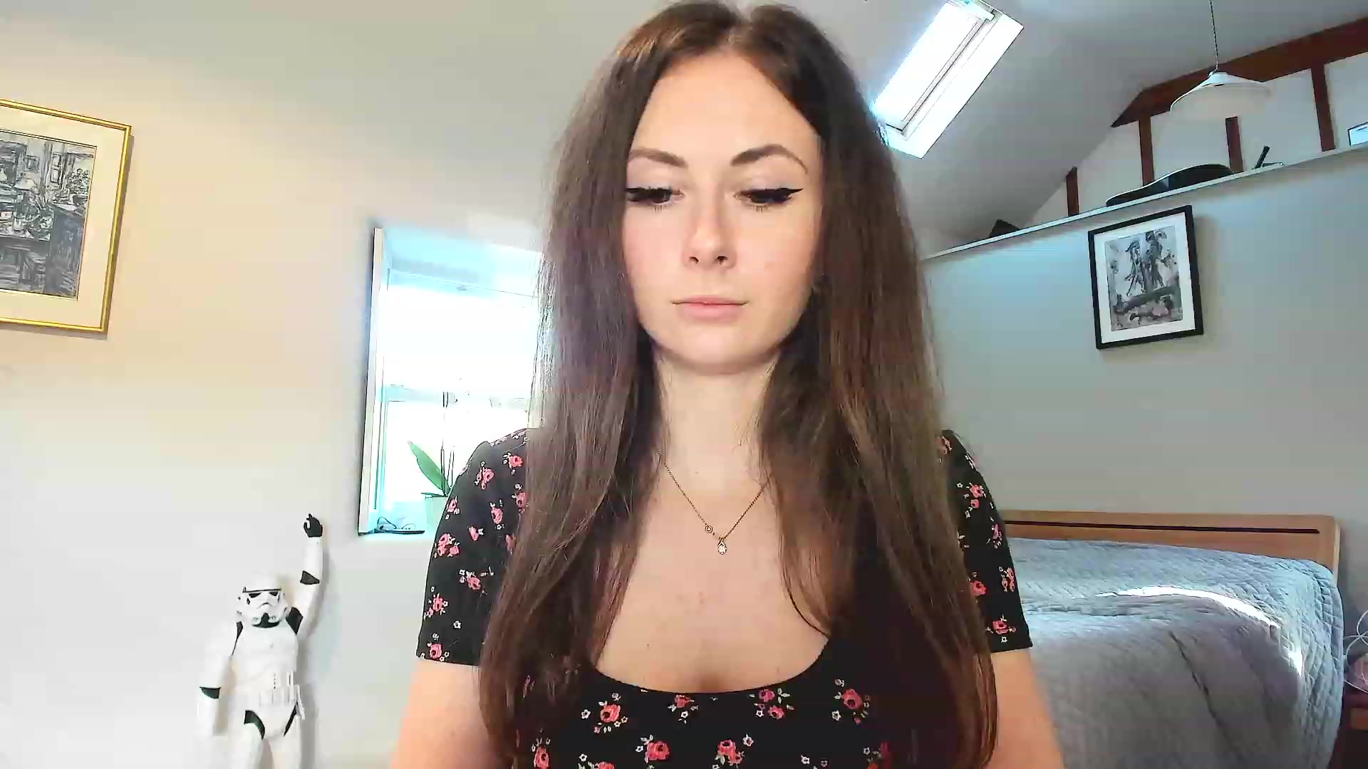 Gallery image thumbnail from Amber_Fry's myfreecams stream on, 12/06/2022, 13:55 image 8 of 20