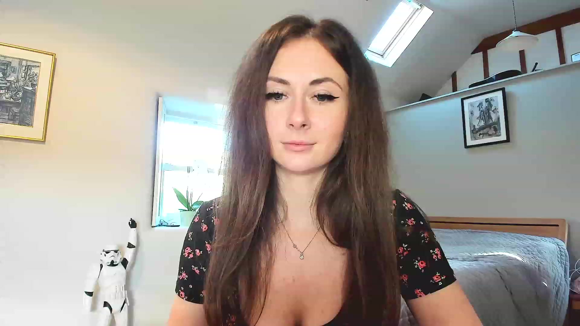 Gallery image thumbnail from Amber_Fry's myfreecams stream on, 12/06/2022, 13:55 image 3 of 20