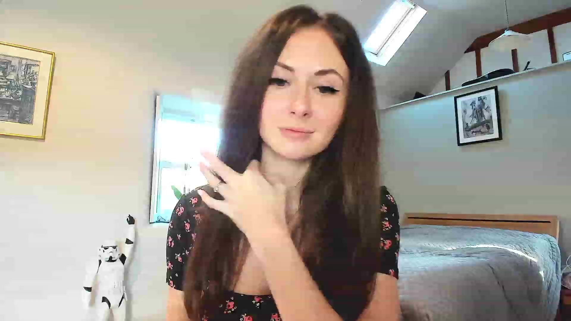 Gallery image thumbnail from Amber_Fry's myfreecams stream on, 12/06/2022, 13:55 image 10 of 20