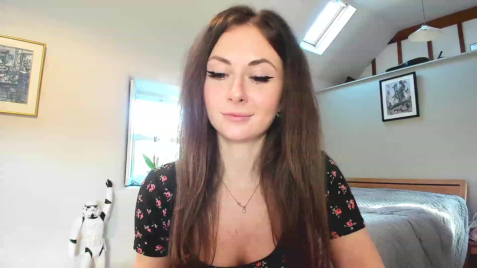 Gallery image thumbnail from Amber_Fry's myfreecams stream on, 12/06/2022, 13:55 image 11 of 20