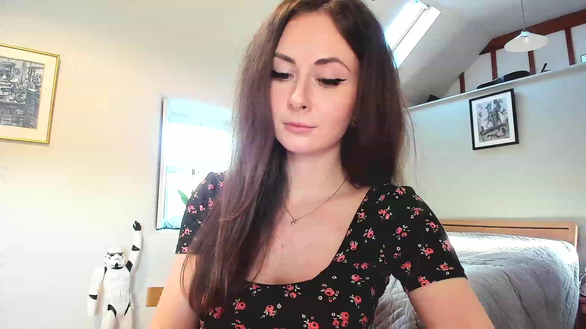 Gallery image thumbnail from Amber_Fry's myfreecams stream on, 12/06/2022, 14:54 image 6 of 20