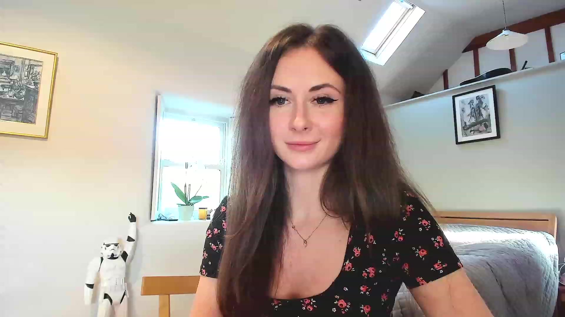 Gallery image thumbnail from Amber_Fry's myfreecams stream on, 12/06/2022, 14:54 image 2 of 20