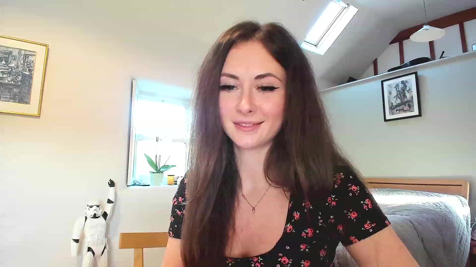 Gallery image thumbnail from Amber_Fry's myfreecams stream on, 12/06/2022, 14:54 image 1 of 20