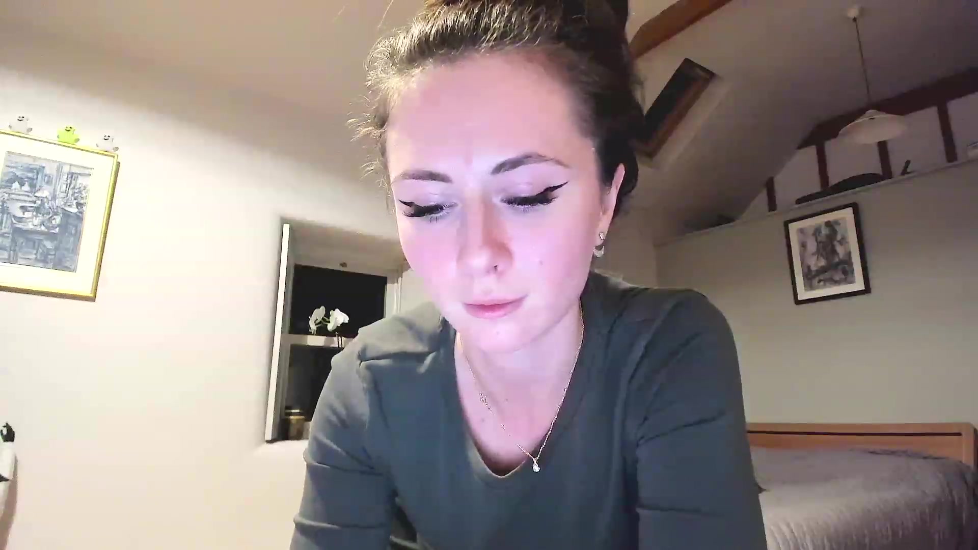 Gallery image thumbnail from Amber_Fry's myfreecams stream on, 12/07/2022, 22:19 image 4 of 20