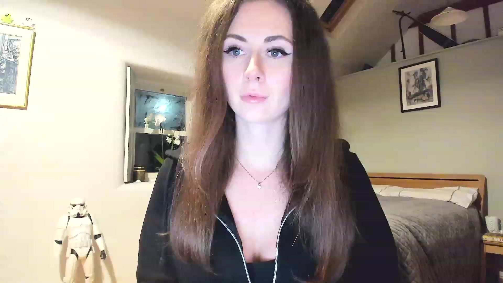 Gallery image thumbnail from Amber_Fry's myfreecams stream on, 12/09/2022, 19:06 image 2 of 20