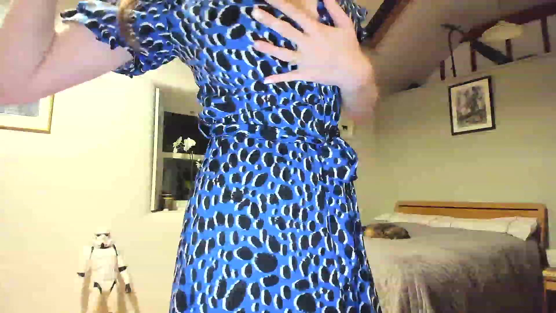 Gallery image thumbnail from Amber_Fry's myfreecams stream on, 12/09/2022, 23:56 image 16 of 20