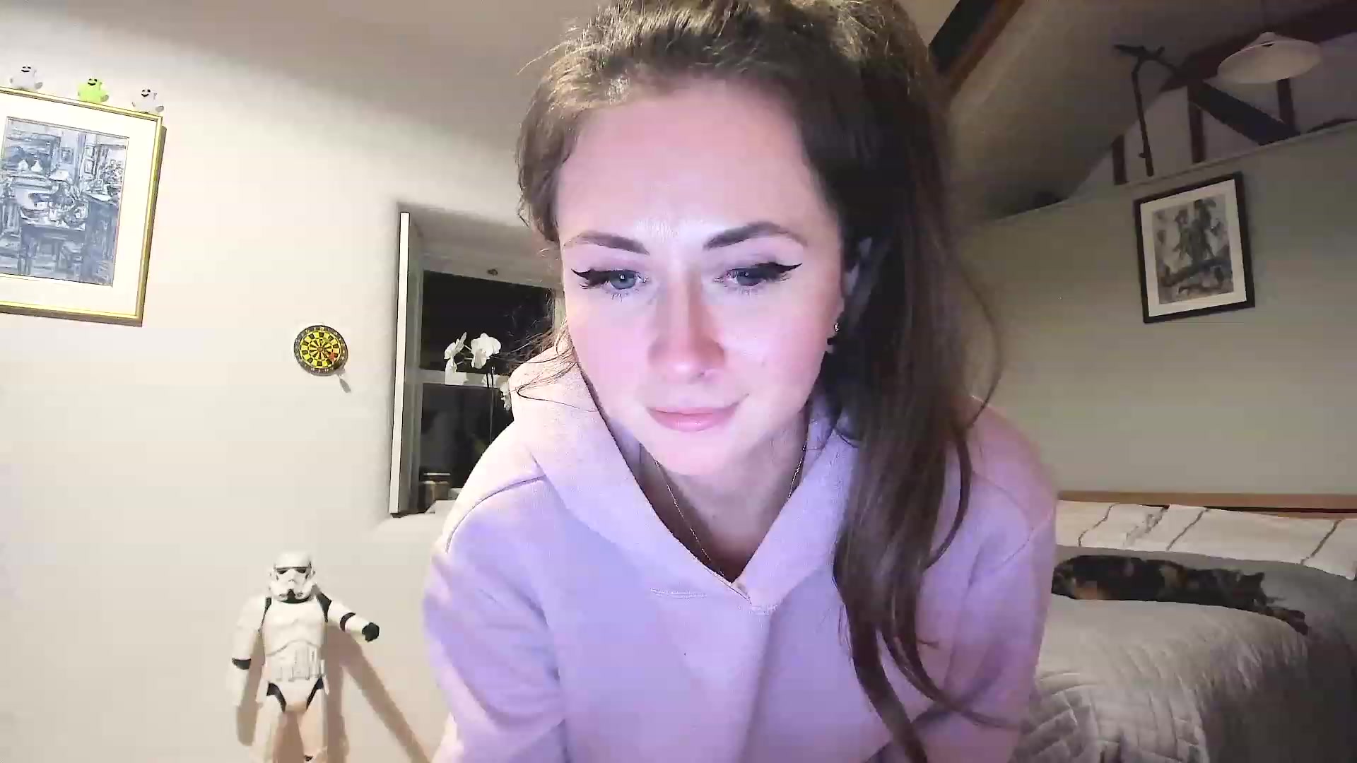 Gallery image thumbnail from Amber_Fry's myfreecams stream on, 12/11/2022, 21:51 image 4 of 20