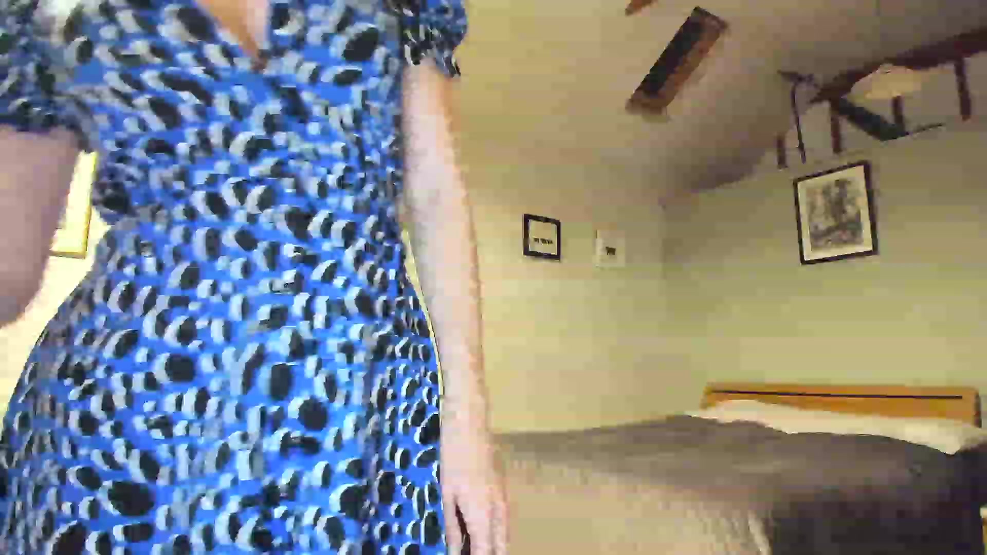 Gallery image thumbnail from Amber_Fry's myfreecams stream on, 12/16/2022, 24:28 image 12 of 20