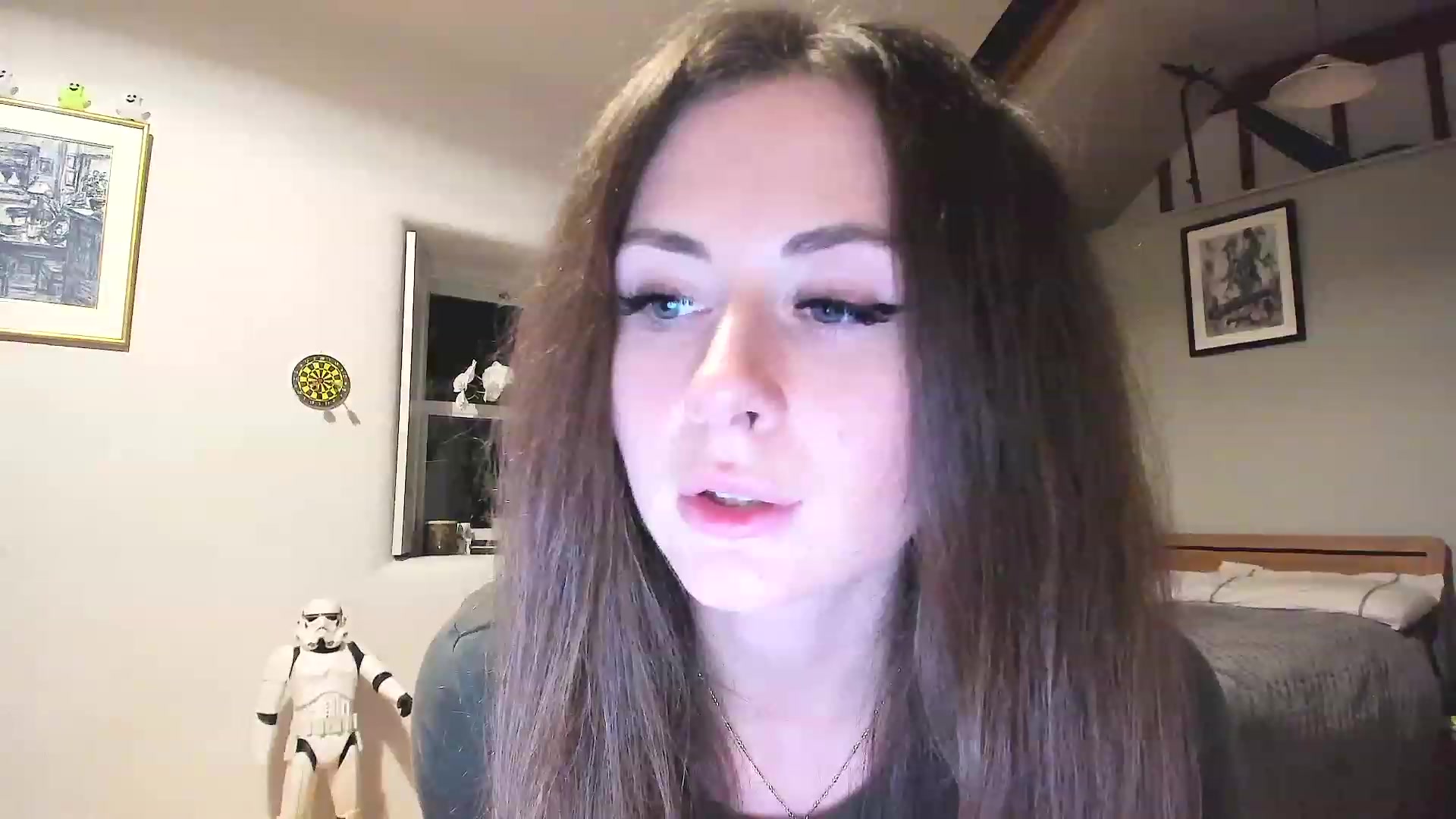 Gallery image thumbnail from Amber_Fry's myfreecams stream on, 12/16/2022, 20:00 image 16 of 20