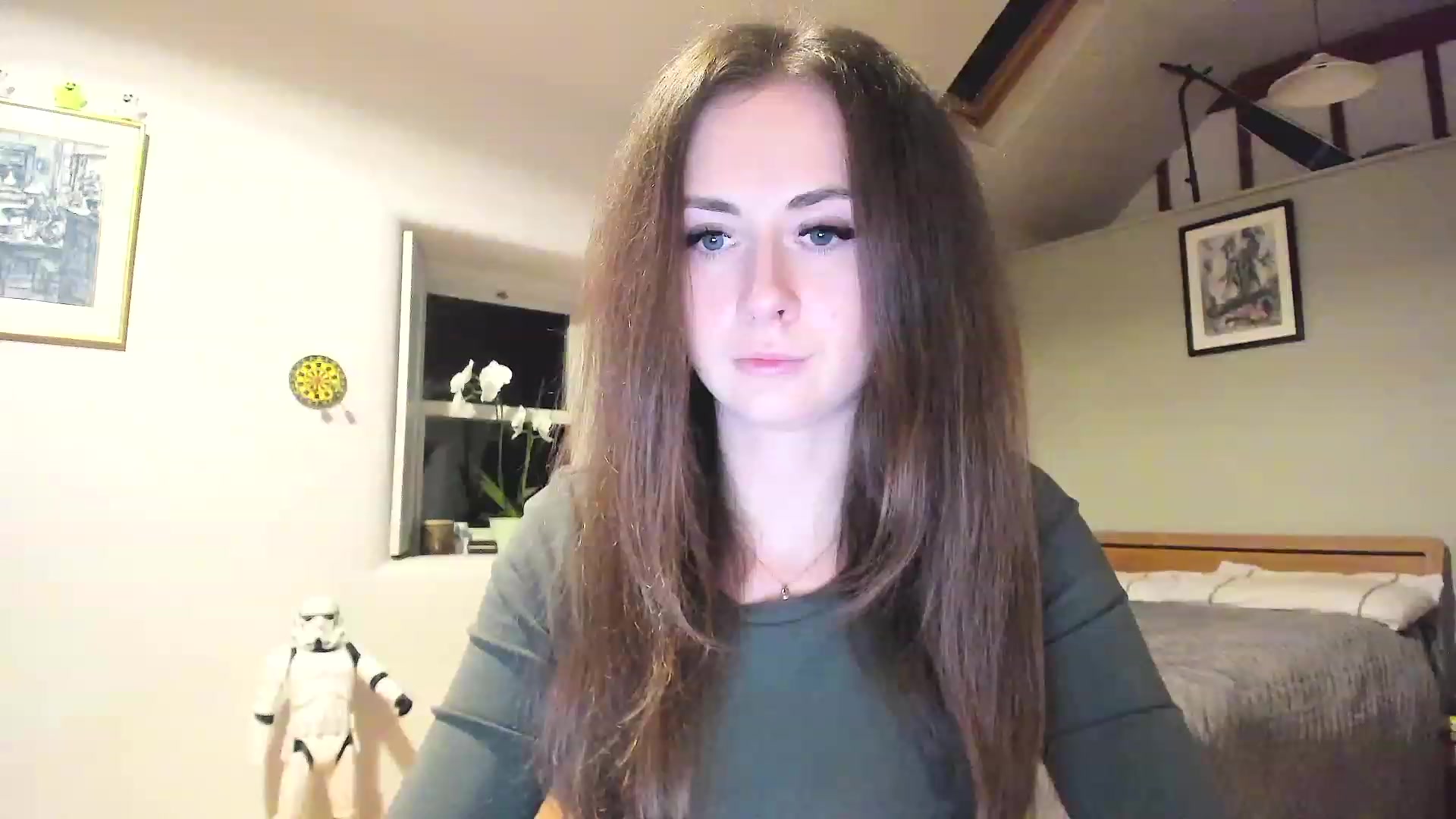 Gallery image thumbnail from Amber_Fry's myfreecams stream on, 12/16/2022, 20:00 image 6 of 20