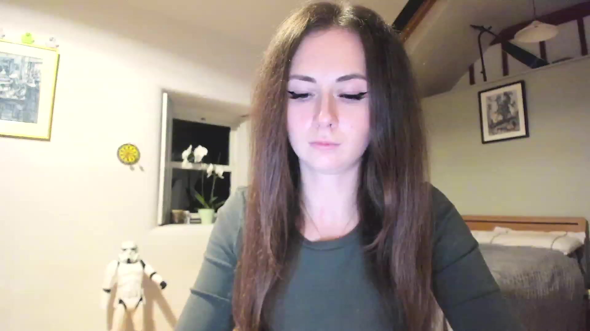 Gallery image thumbnail from Amber_Fry's myfreecams stream on, 12/16/2022, 20:00 image 13 of 20