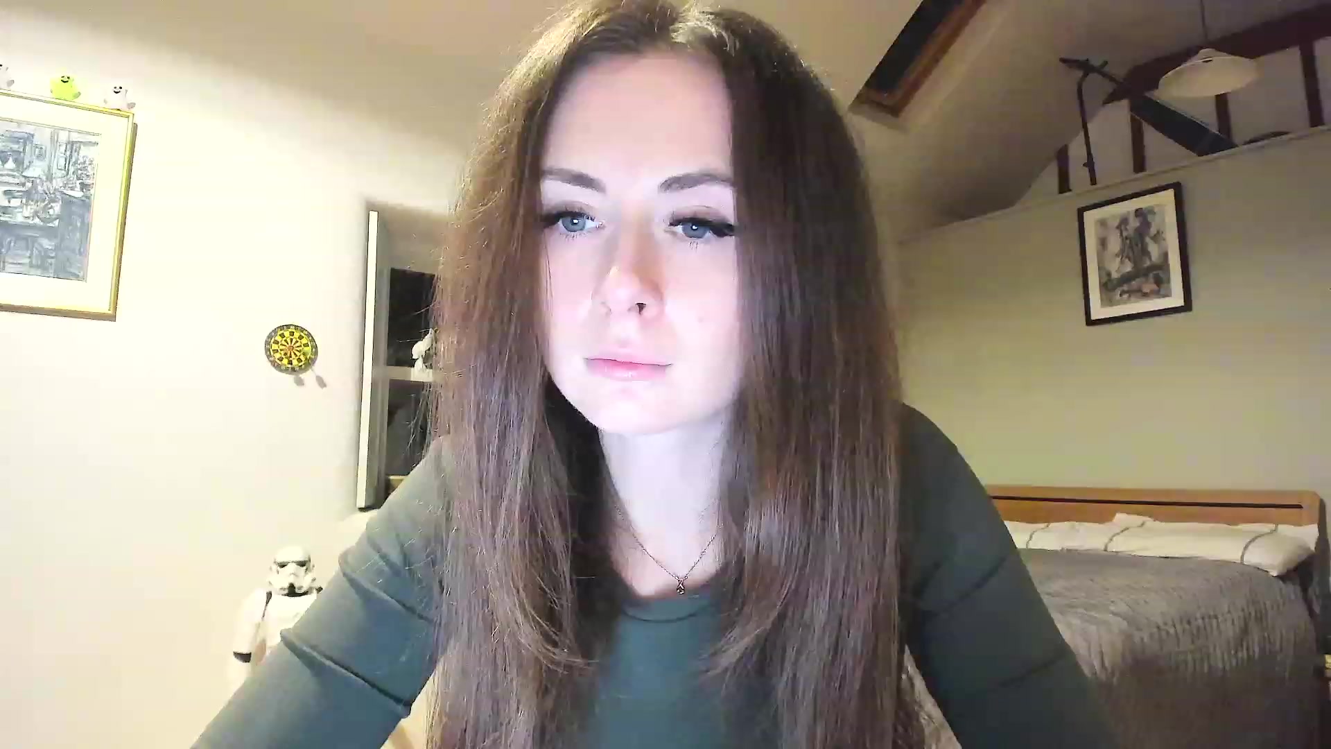 Gallery image thumbnail from Amber_Fry's myfreecams stream on, 12/16/2022, 20:00 image 3 of 20