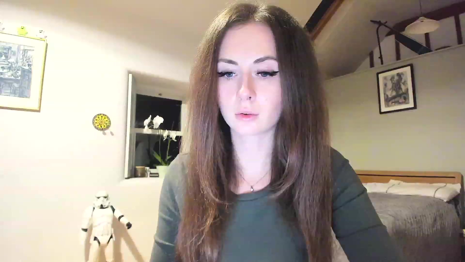 Gallery image thumbnail from Amber_Fry's myfreecams stream on, 12/16/2022, 20:00 image 4 of 20