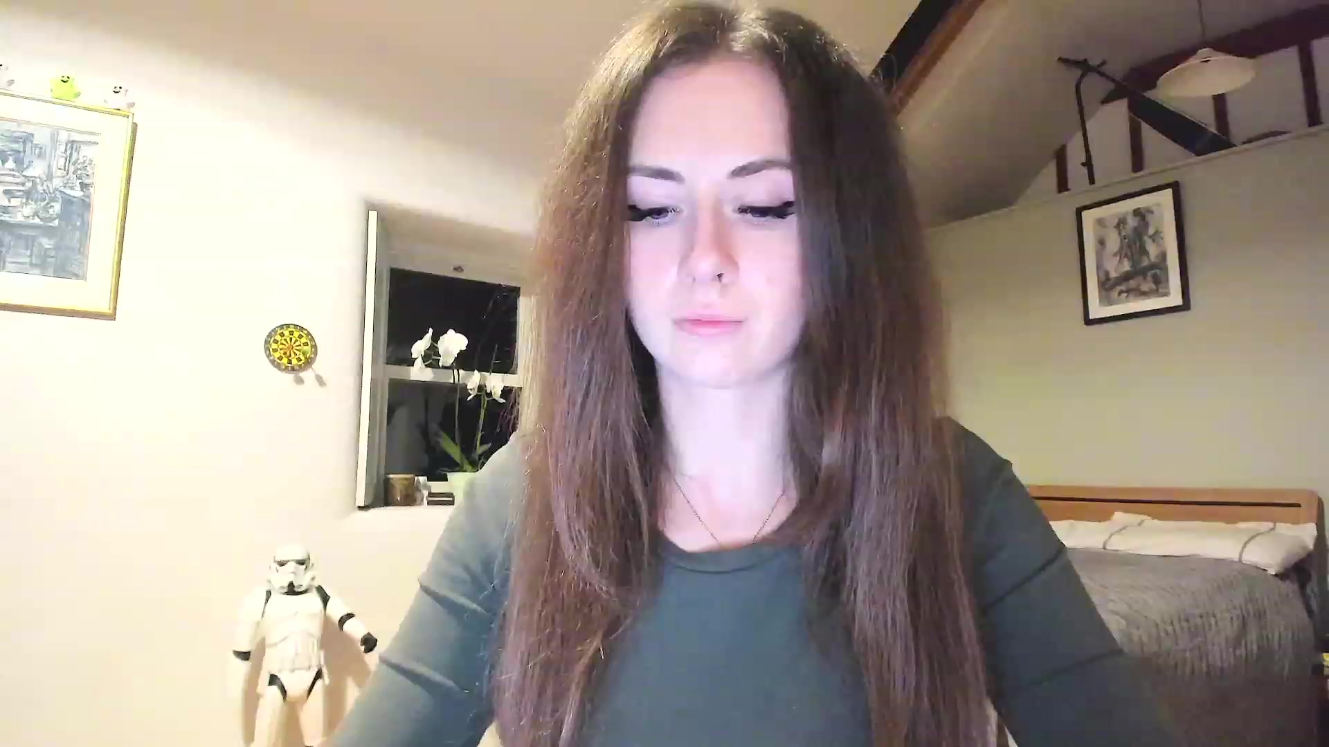 Gallery image thumbnail from Amber_Fry's myfreecams stream on, 12/16/2022, 20:00 image 10 of 20