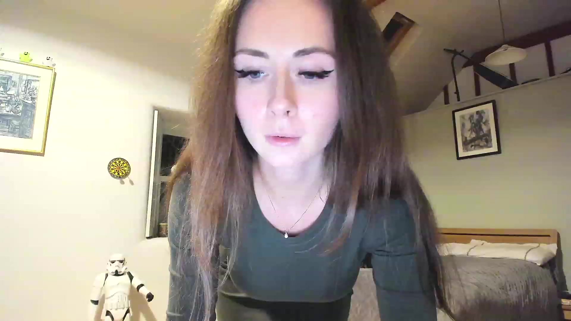 Gallery image thumbnail from Amber_Fry's myfreecams stream on, 12/16/2022, 22:14 image 9 of 20