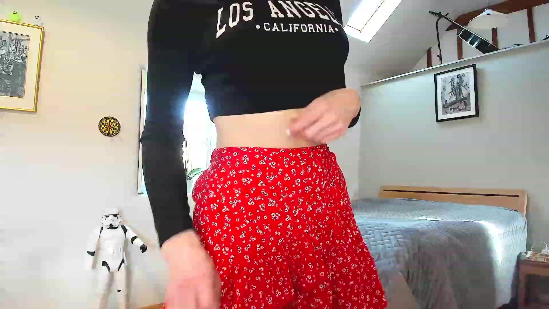 Gallery image thumbnail from Amber_Fry's myfreecams stream on, 12/17/2022, 13:44 image 3 of 20