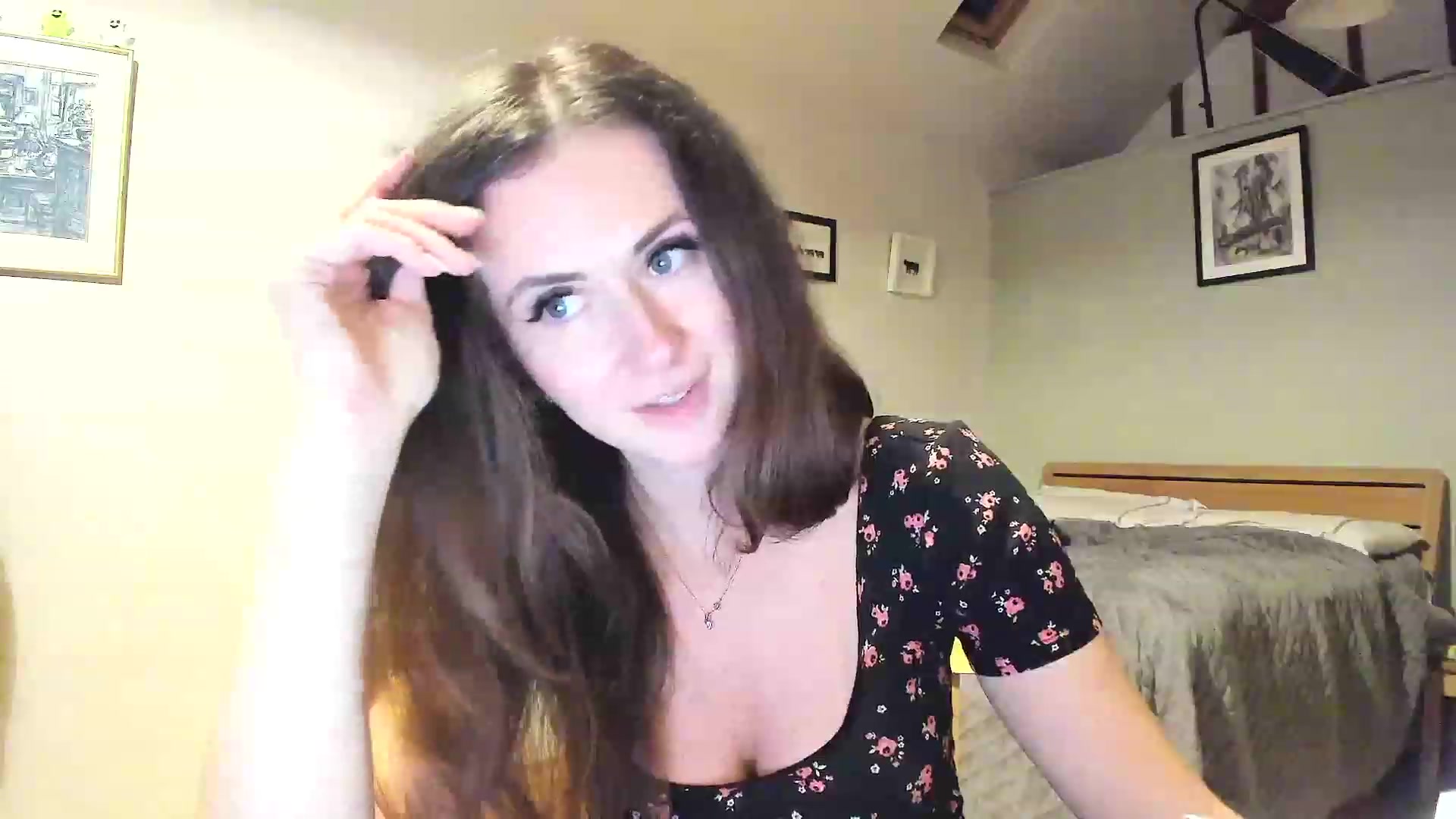 Gallery image thumbnail from Amber_Fry's myfreecams stream on, 12/17/2022, 22:38 image 9 of 20