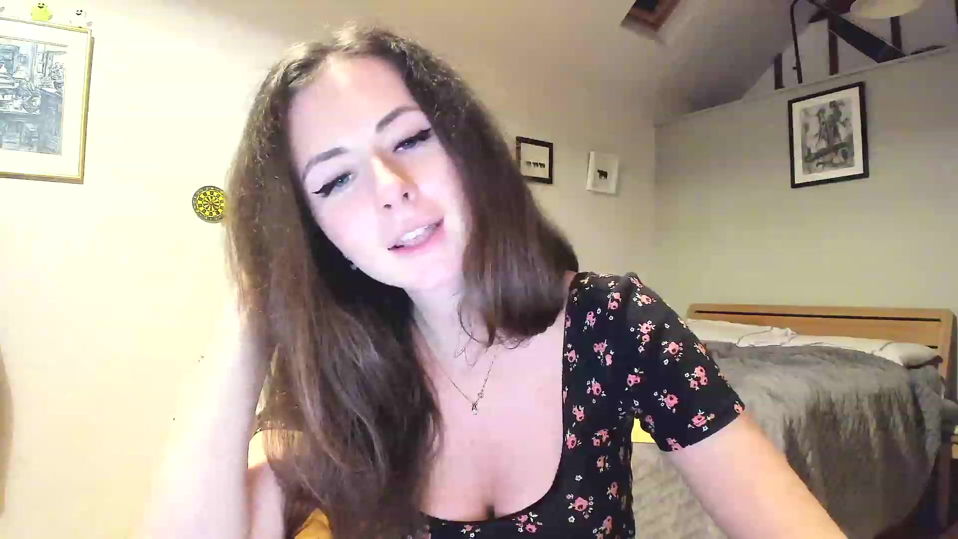 Gallery image thumbnail from Amber_Fry's myfreecams stream on, 12/17/2022, 22:38 image 7 of 20