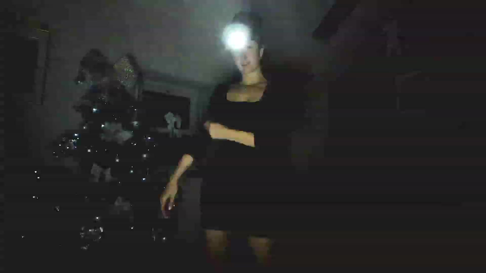 Gallery image thumbnail from Amber_Fry's myfreecams stream on, 12/19/2022, 23:08 image 7 of 20