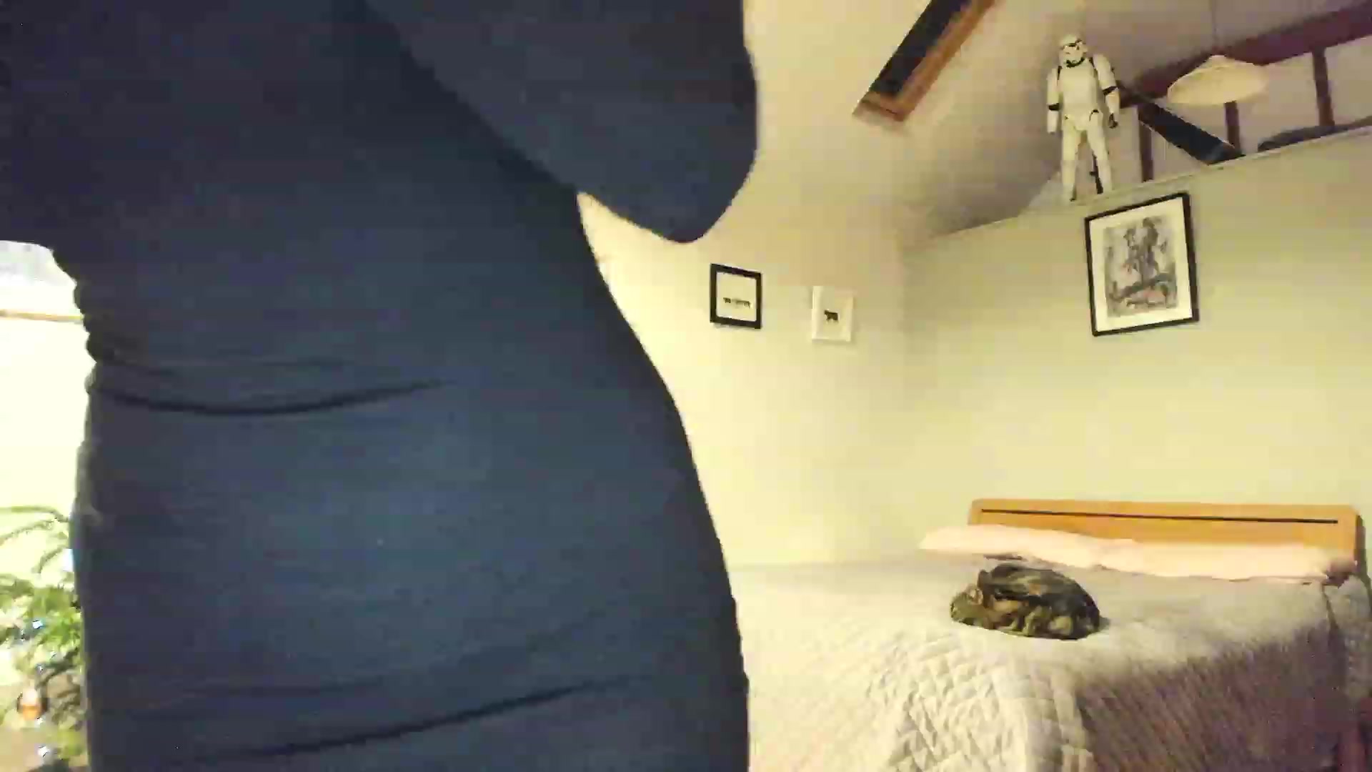 Gallery image thumbnail from Amber_Fry's myfreecams stream on, 12/21/2022, 21:13 image 3 of 20