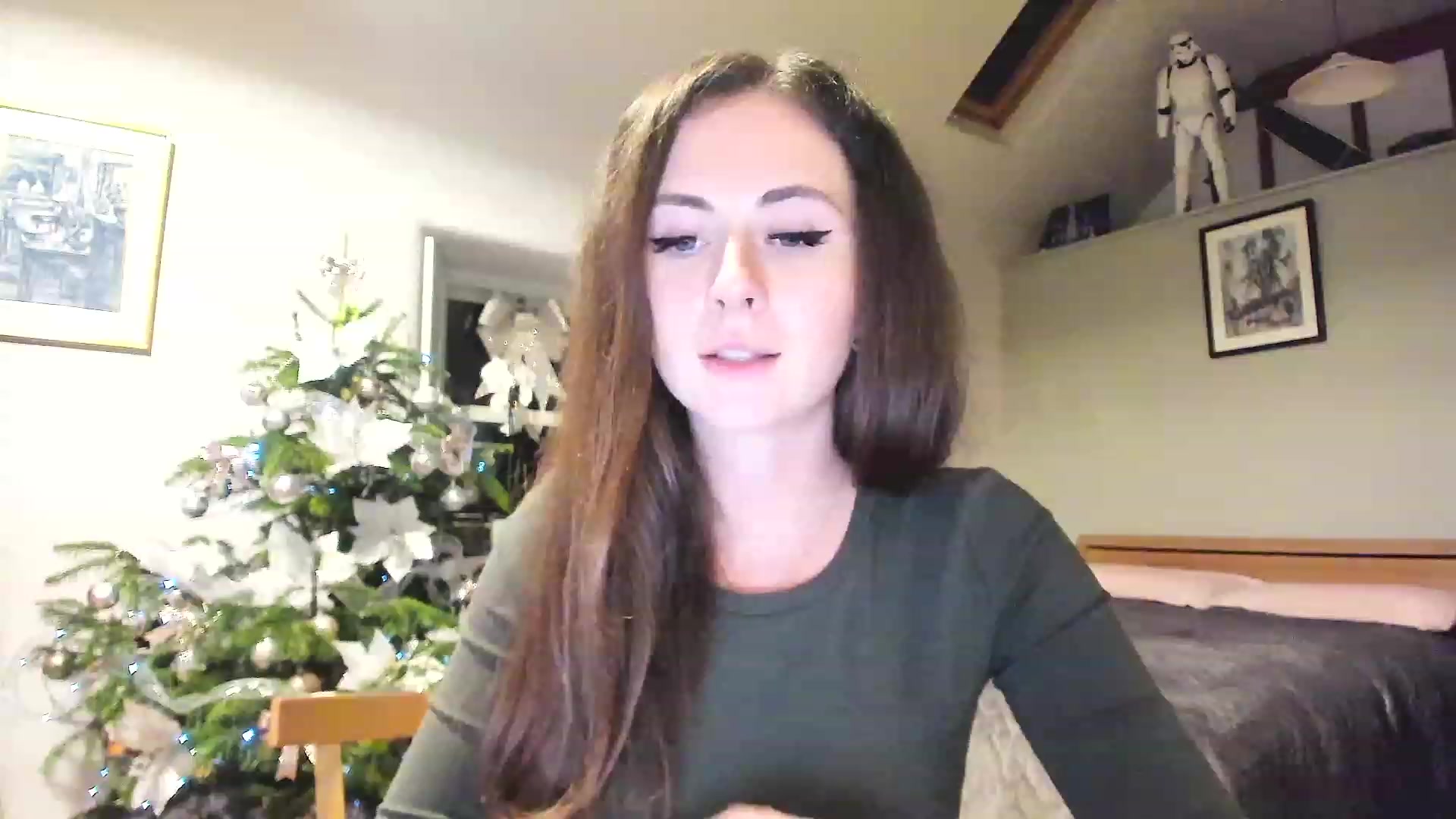 Gallery image thumbnail from Amber_Fry's myfreecams stream on, 12/24/2022, 01:05 image 1 of 20