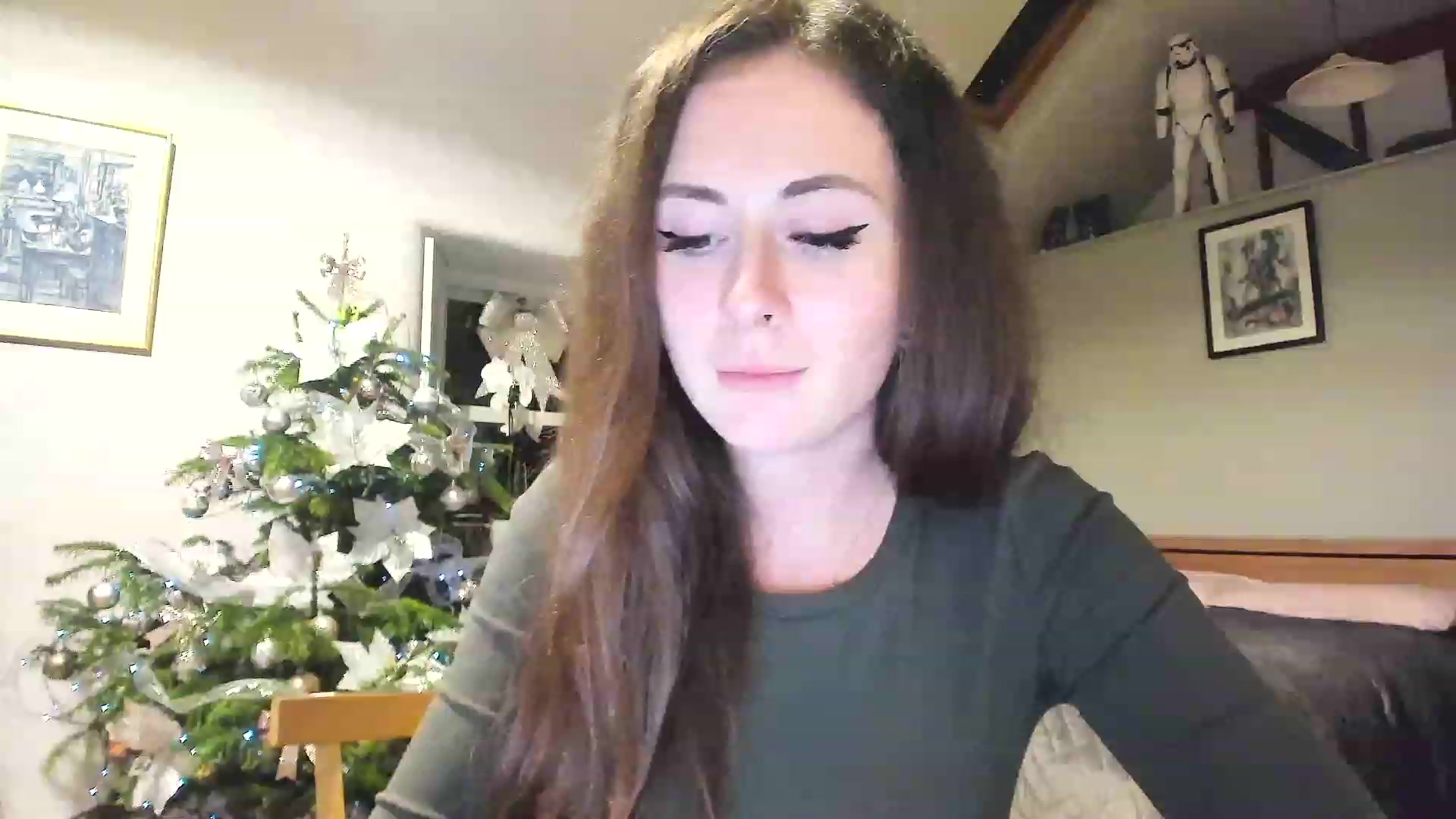 Gallery image thumbnail from Amber_Fry's myfreecams stream on, 12/24/2022, 01:05 image 3 of 20