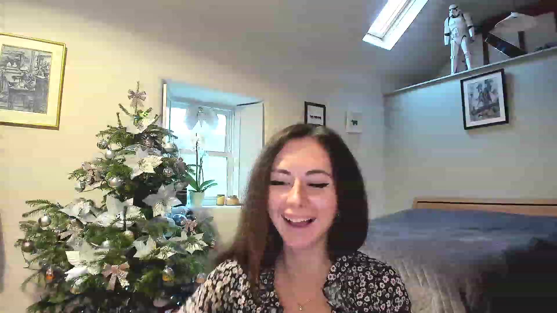Gallery image thumbnail from Amber_Fry's myfreecams stream on, 12/25/2022, 16:03 image 3 of 20