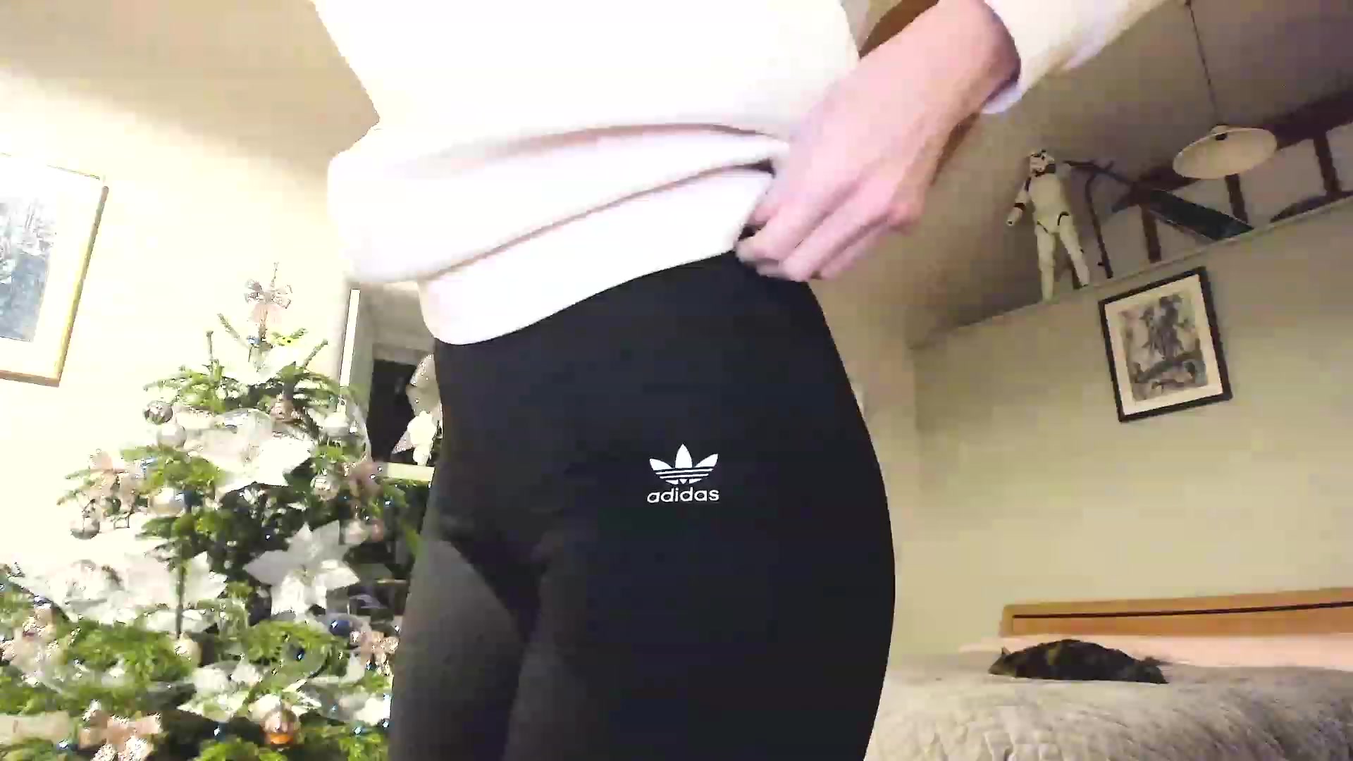 Gallery image thumbnail from Amber_Fry's myfreecams stream on, 12/26/2022, 22:42 image 4 of 20