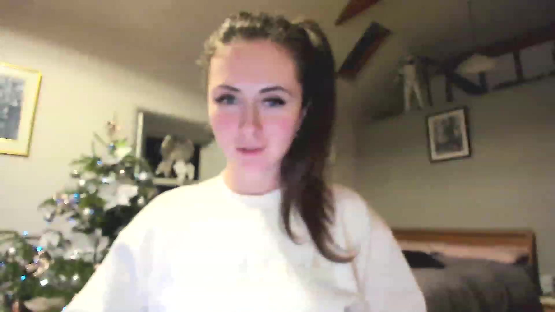 Gallery image thumbnail from Amber_Fry's myfreecams stream on, 12/26/2022, 22:42 image 19 of 20