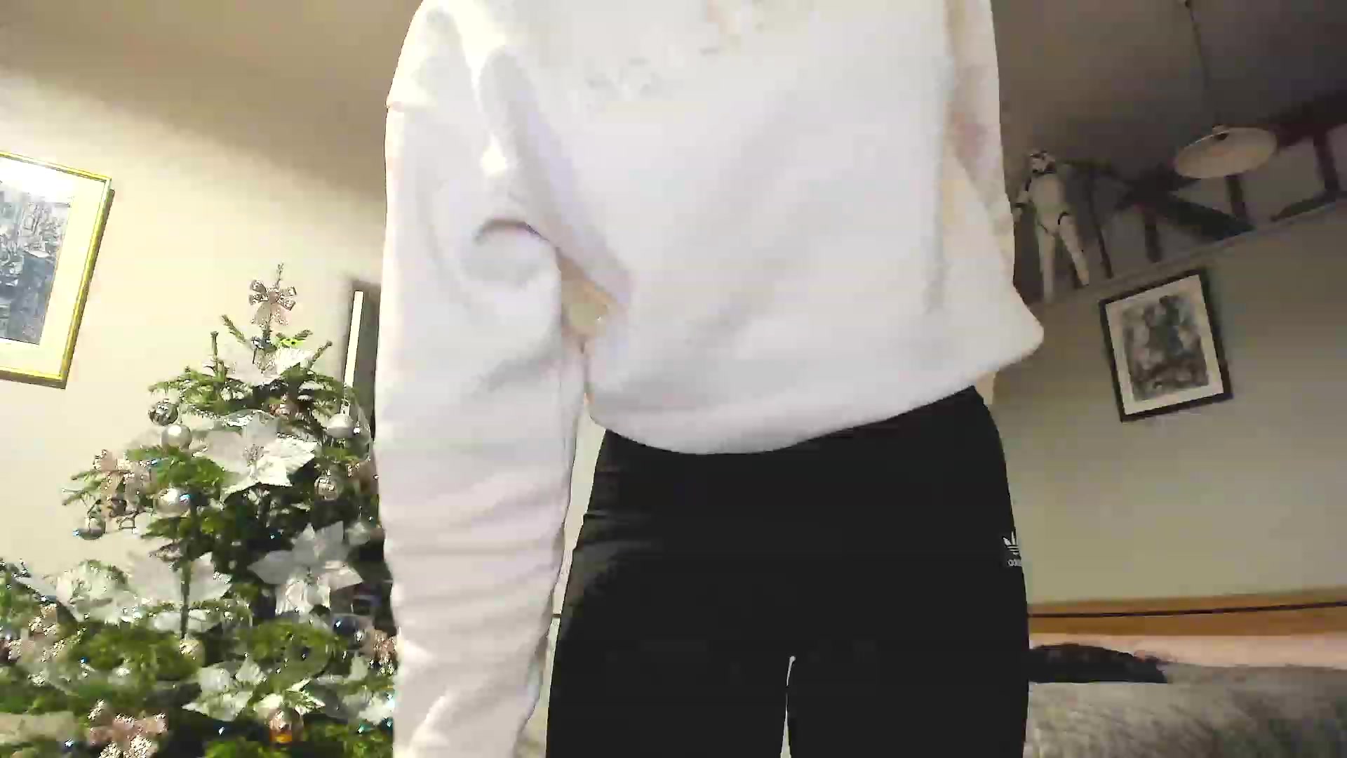 Gallery image thumbnail from Amber_Fry's myfreecams stream on, 12/26/2022, 22:42 image 11 of 20